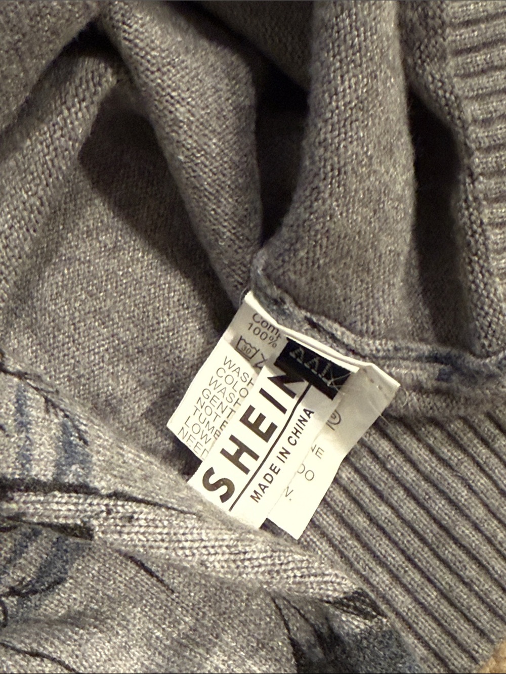 SHEIN Grey Crewneck Sweater with Black Scenic Print - Picture 2 of 4